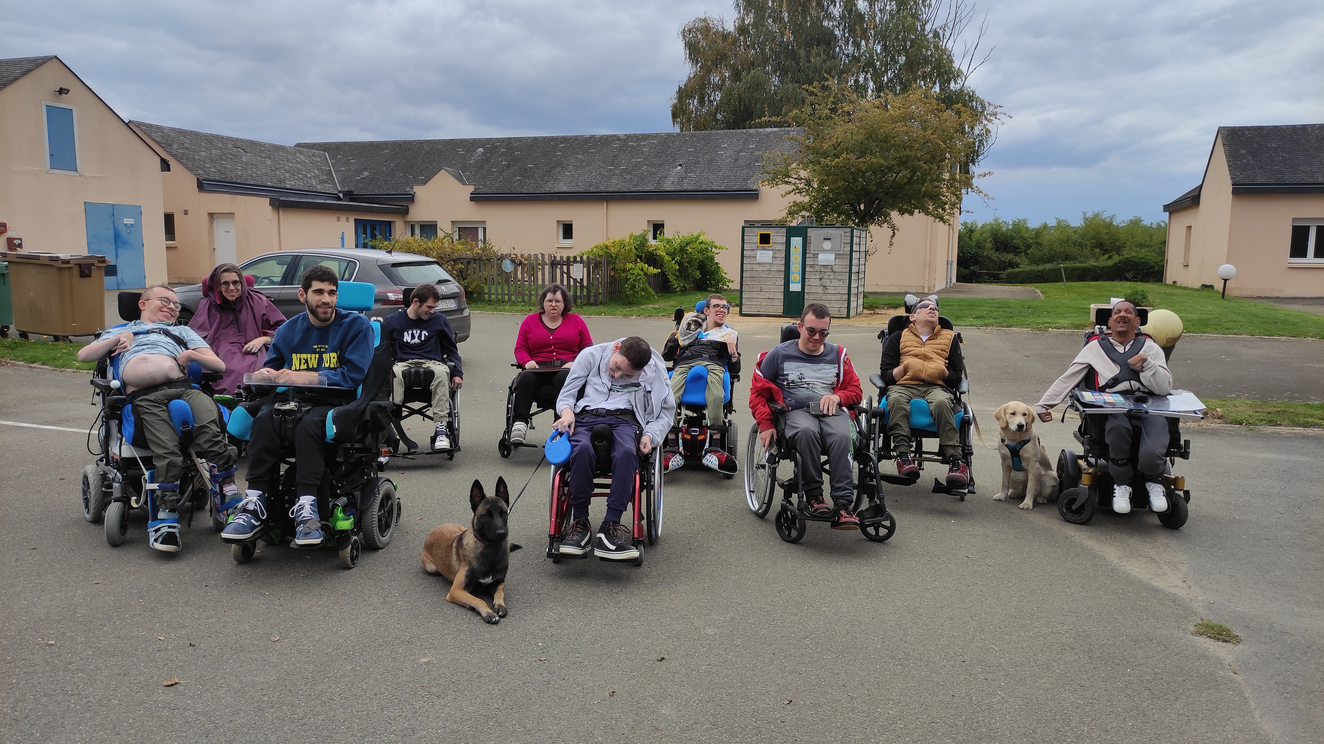 Image 1 - ateliers de médiation animale au FAM des Bleuets